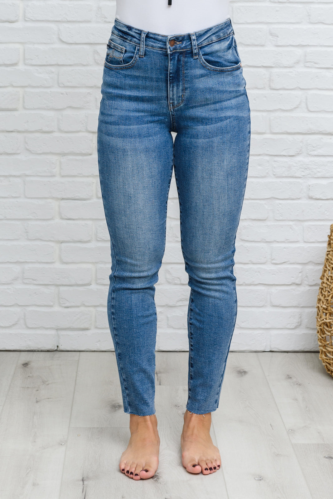 Judy Blue Becca Embroidered Pocket Relaxed Jeans